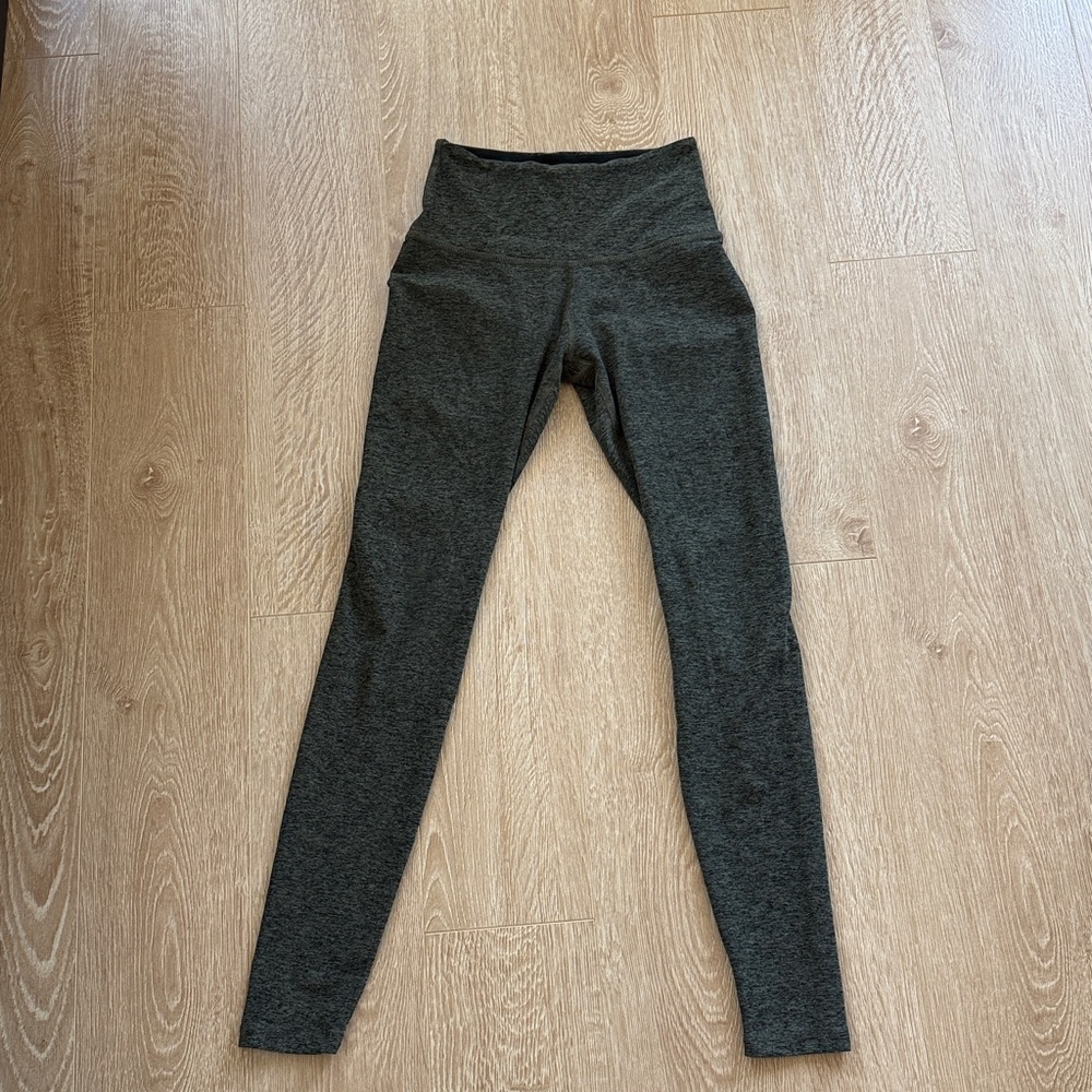 Beyond Yoga Charcoal Leggings